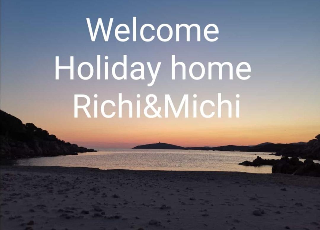 Casa Vacanze Richi&Michi Chia Villa Luaran gambar