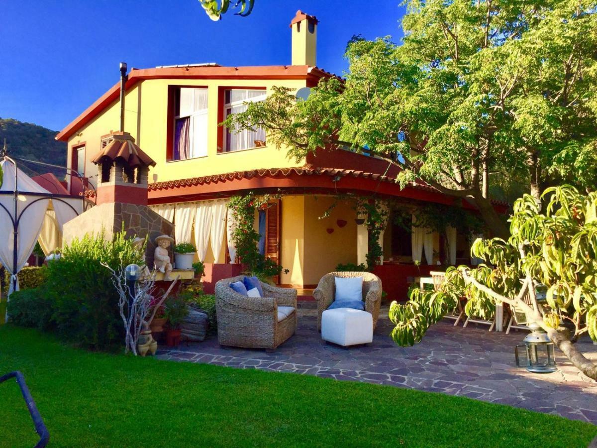 Casa Vacanze Richi&Michi Chia Villa Luaran gambar